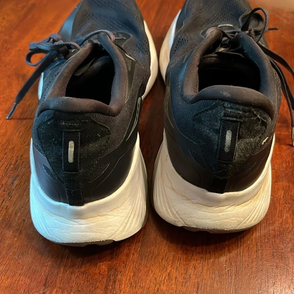 Saucony Black and White S20684 PWRRUN Athletic Shoes for Performance Size 11